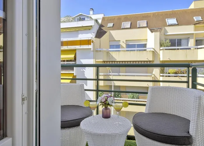 De La Grande - Welkeys Apartment *